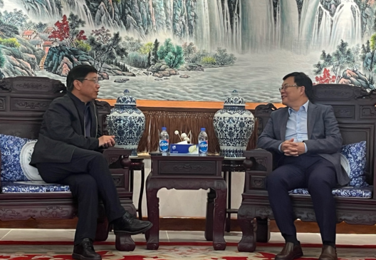 明升ms官网资源王平卫董事长拜会周鼎大使